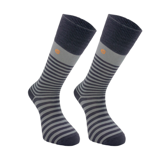 Chaussettes hautes classiques à rayures grises - disponibles en ensemble pratique de 3 ou 6 paires